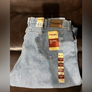 NWT Mens Wrangler Jeans 40 X 32